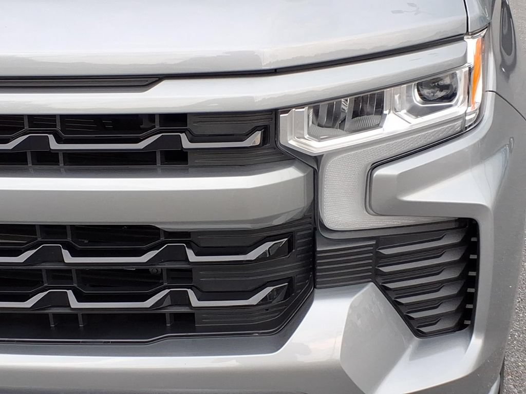 Certified 2024 Chevrolet Silverado 1500 RST AWD/4WD image 7