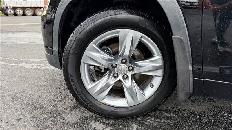 Used 2015 Toyota Highlander Limited Platinum AWD/4WD image 11