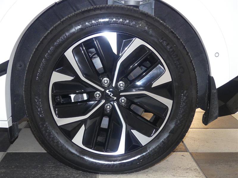 Used 2023 Kia EV6 GT-Line image 42