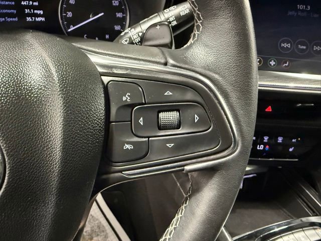 Used 2021 Buick Envision Essence FWD image 18