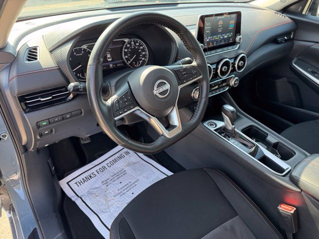 Used 2025 Nissan Sentra SR FWD image 12
