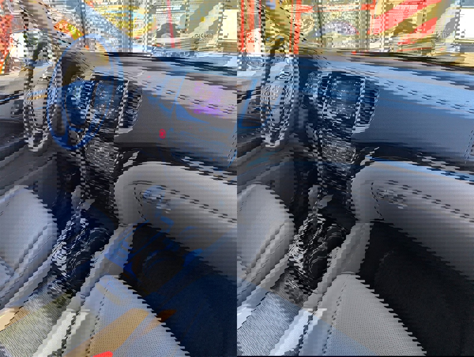 Used 2018 Honda Ridgeline RTL-E image 12