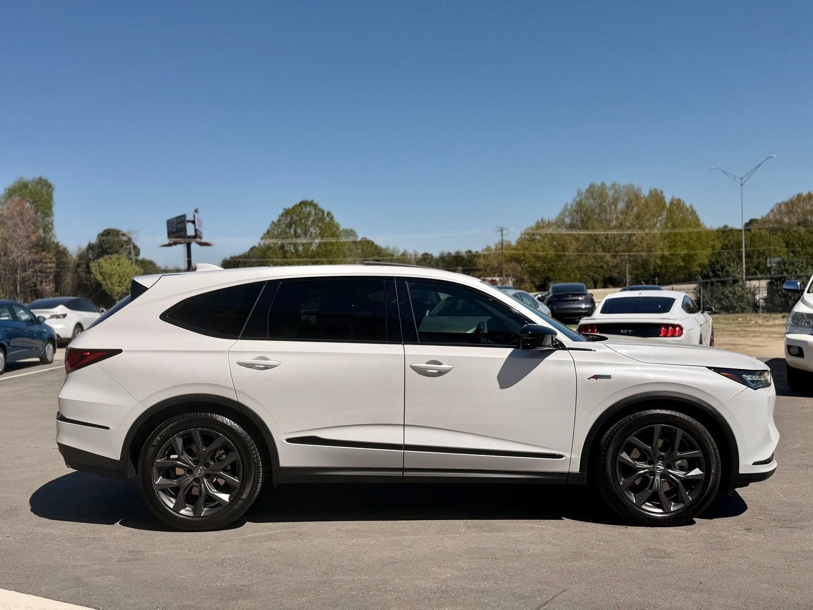 Used 2023 Acura MDX A-Spec AWD/4WD image 6