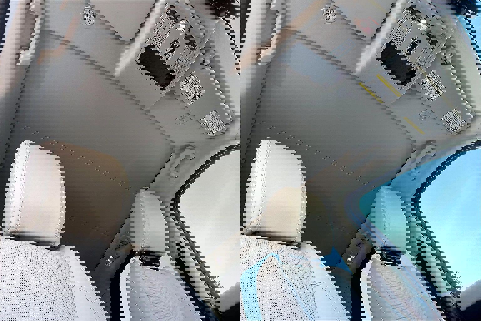 Used 2024 Land Rover Discovery Sport S AWD/4WD image 13