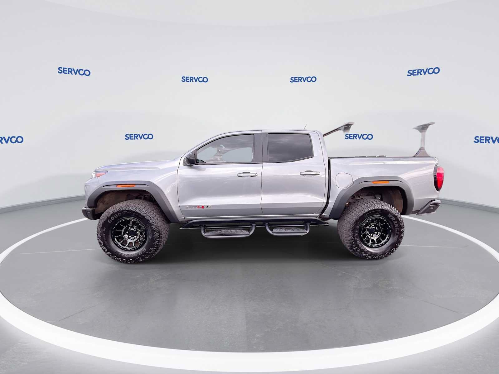 Used 2024 GMC Canyon AT4X w/ AT4X AEV Edition AWD/4WD image 5