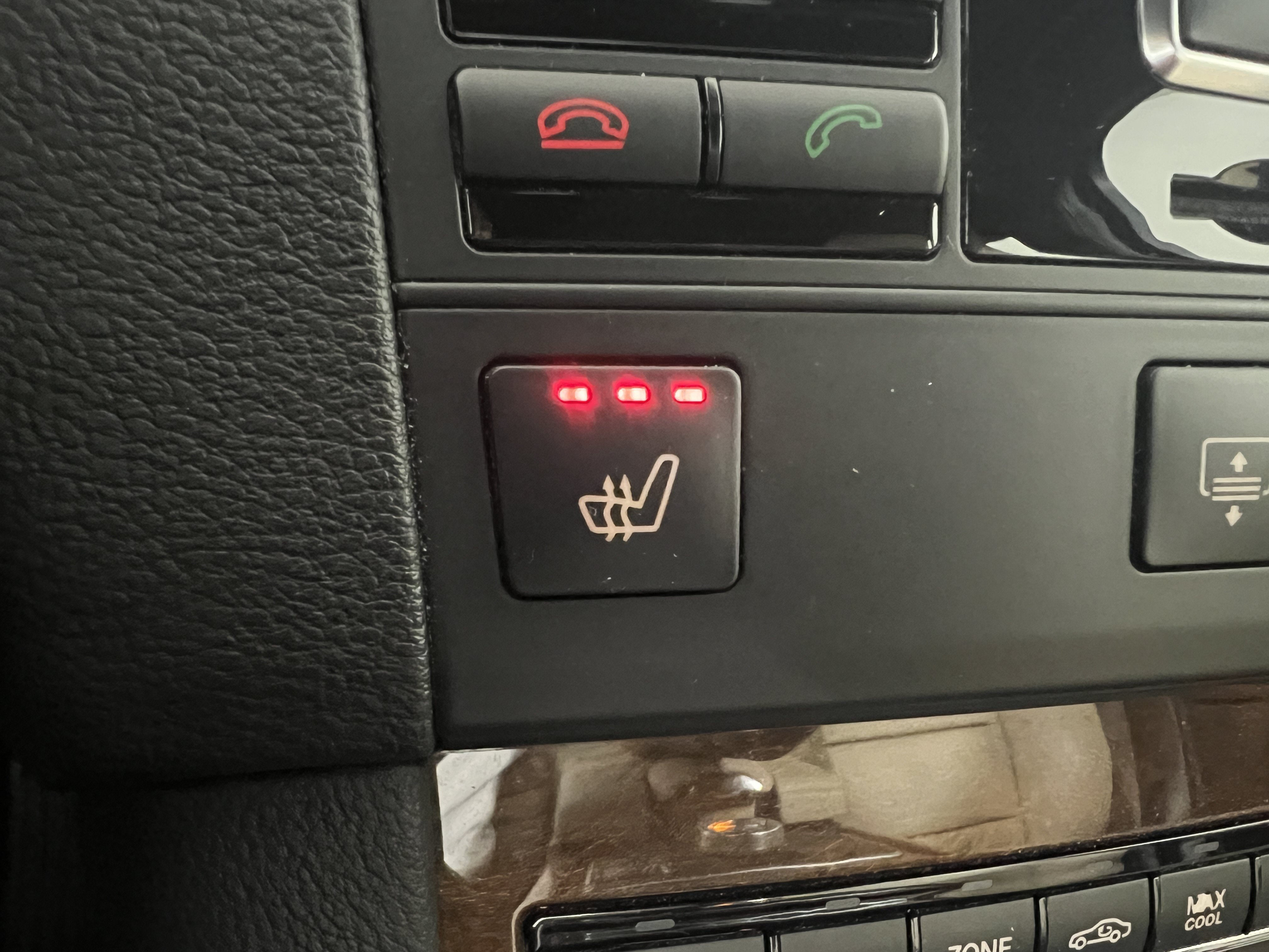 Used 2012 Mercedes-Benz E 350 Sedan image 21