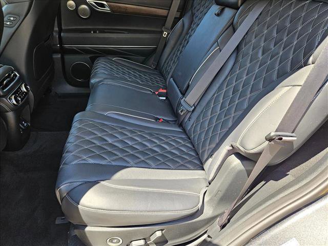 Used 2023 Genesis GV80 3.5T AWD/4WD image 17