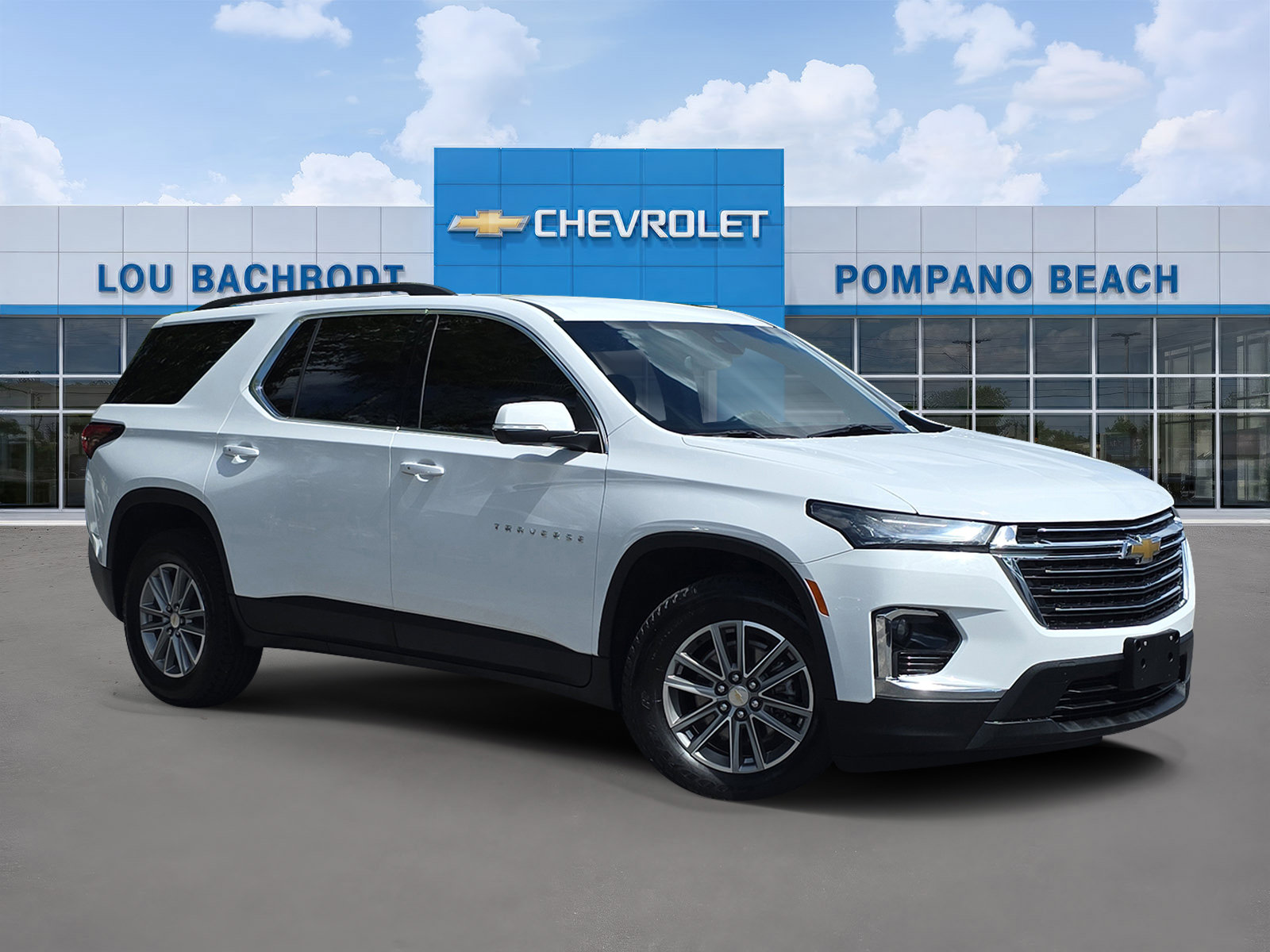 Used 2023 Chevrolet Traverse LT