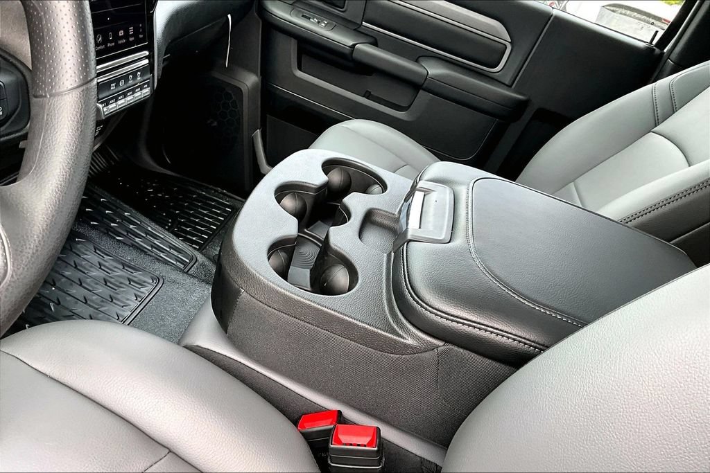 New 2027 RAM 3500 Tradesman AWD/4WD image 6