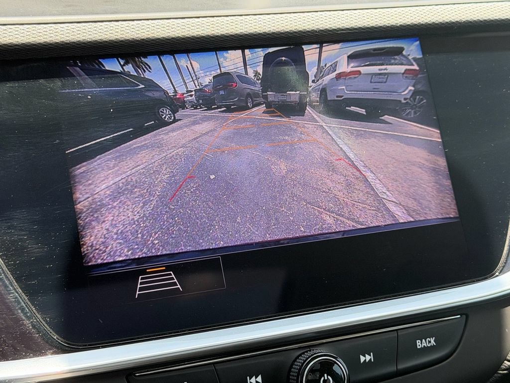 Used 2020 Buick Encore GX Select w/ Experience Buick Package FWD image 23