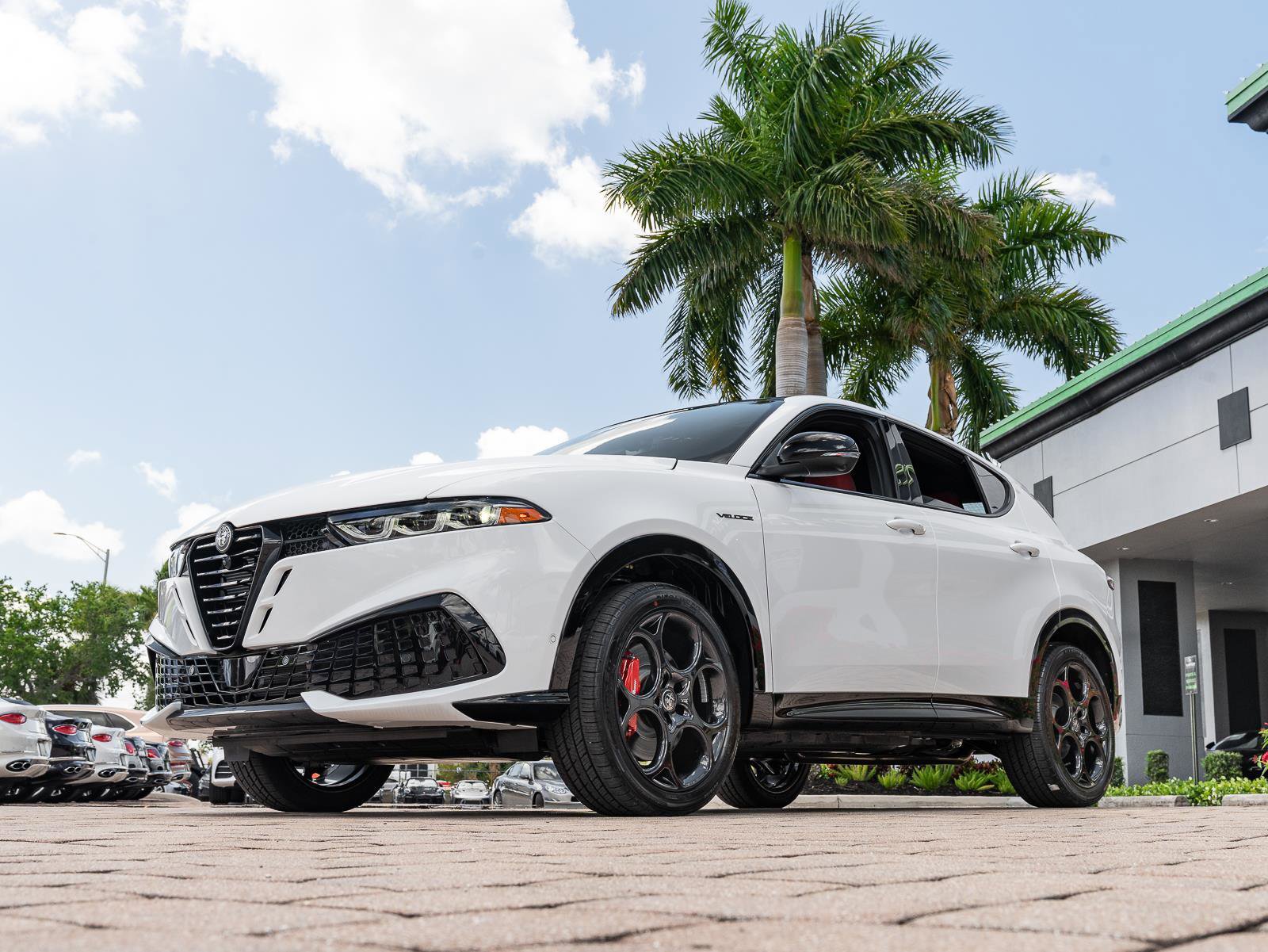 New 2026 Alfa Romeo Tonale Veloce w/ Quick Order Package 23H Volce image 17