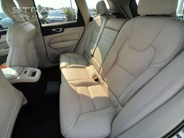 Used 2021 Volvo XC60 T8 Inscription w/ Advanced Package AWD/4WD image 42