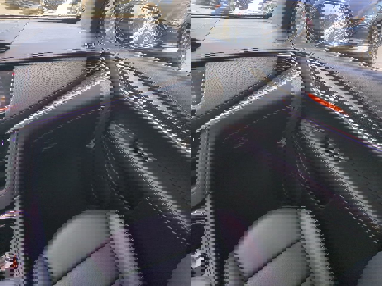 Used 2020 Cadillac XT5 Premium Luxury image 16