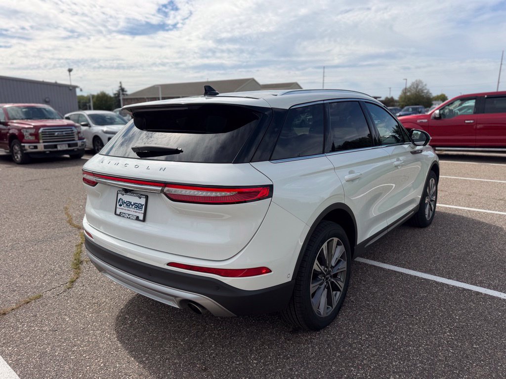 Used 2022 Lincoln Corsair Reserve w/ Equipment Group 201A AWD/4WD image 7