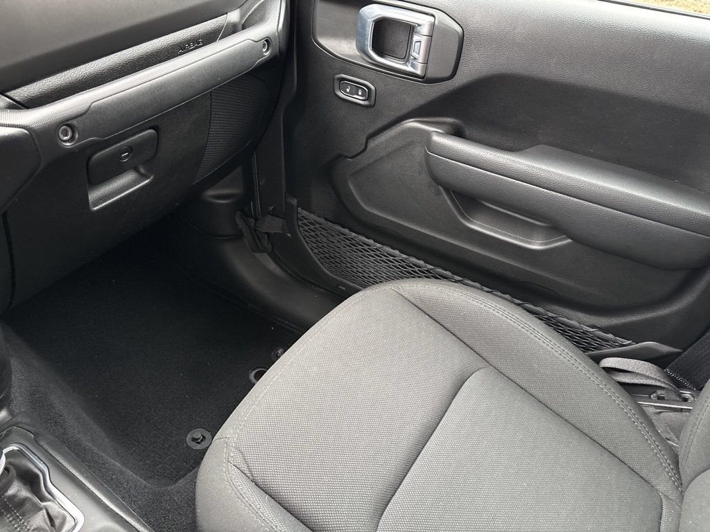 Used 2022 Jeep Gladiator Sport AWD/4WD image 23