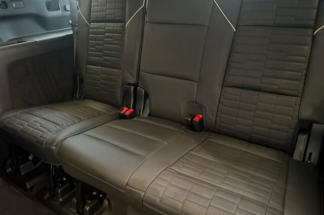 New 2026 Cadillac Escalade ESV Platinum Sport AWD/4WD image 15