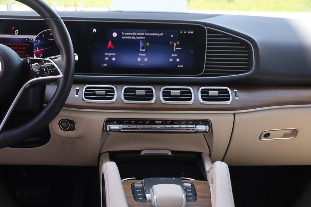 Used 2024 Mercedes-Benz GLE 450 4MATIC image 27