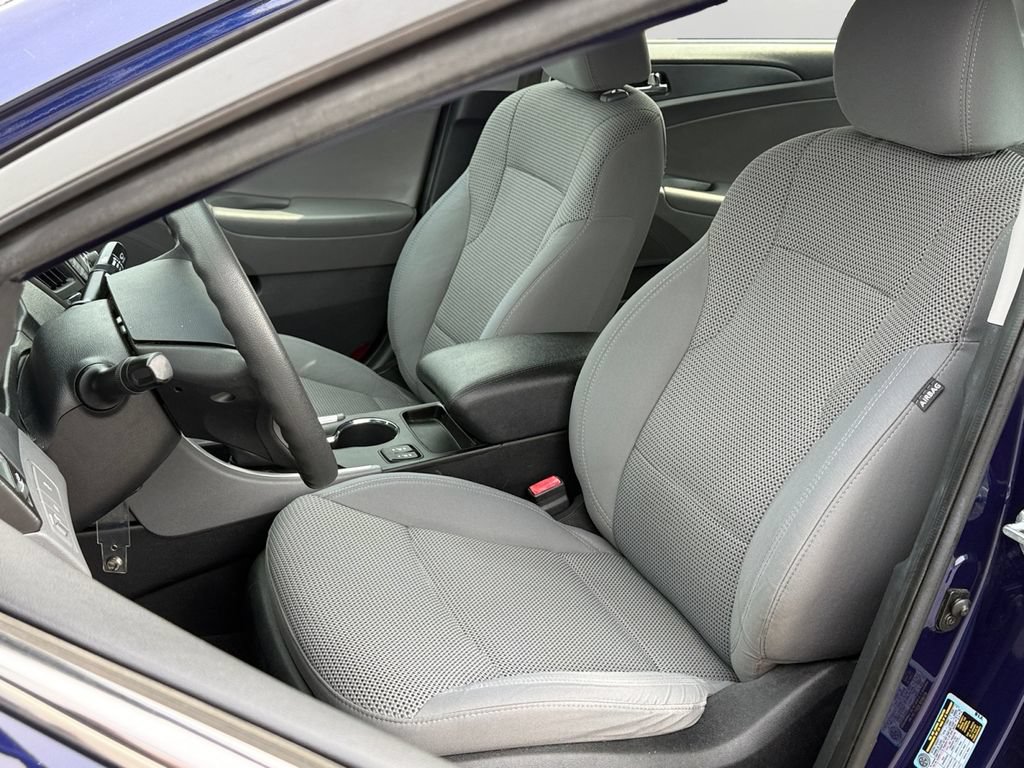 Used 2013 Hyundai Sonata GLS w/ Popular Equipment Pkg FWD image 18