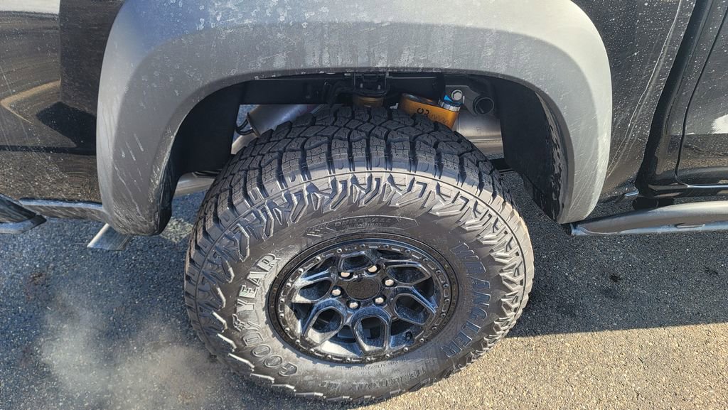 New 2026 Chevrolet Colorado ZR2 w/ ZR2 Bison Edition image 13
