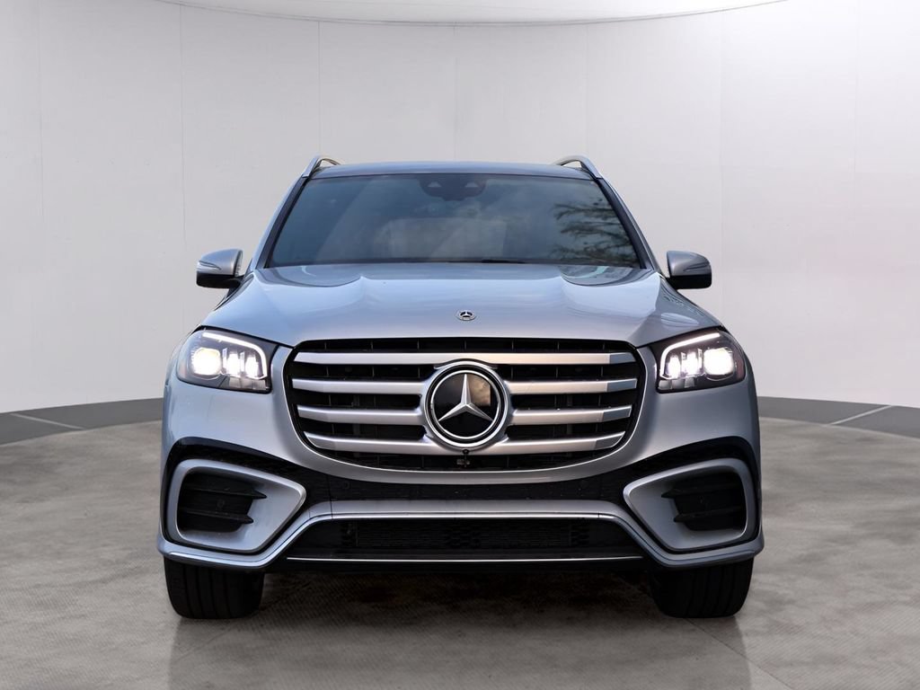 New 2025 Mercedes-Benz GLS 450 4MATIC image 2