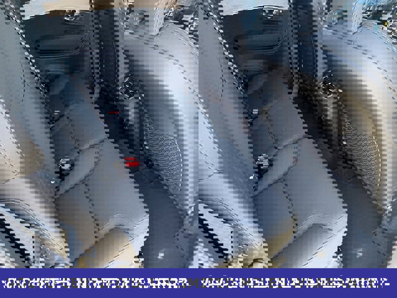 Certified 2025 Volvo XC90 B6 Plus image 33