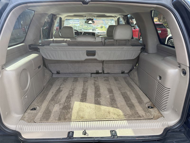 Used 2003 GMC Yukon SLT w/ 1SD Preferred Equipment Group image 7