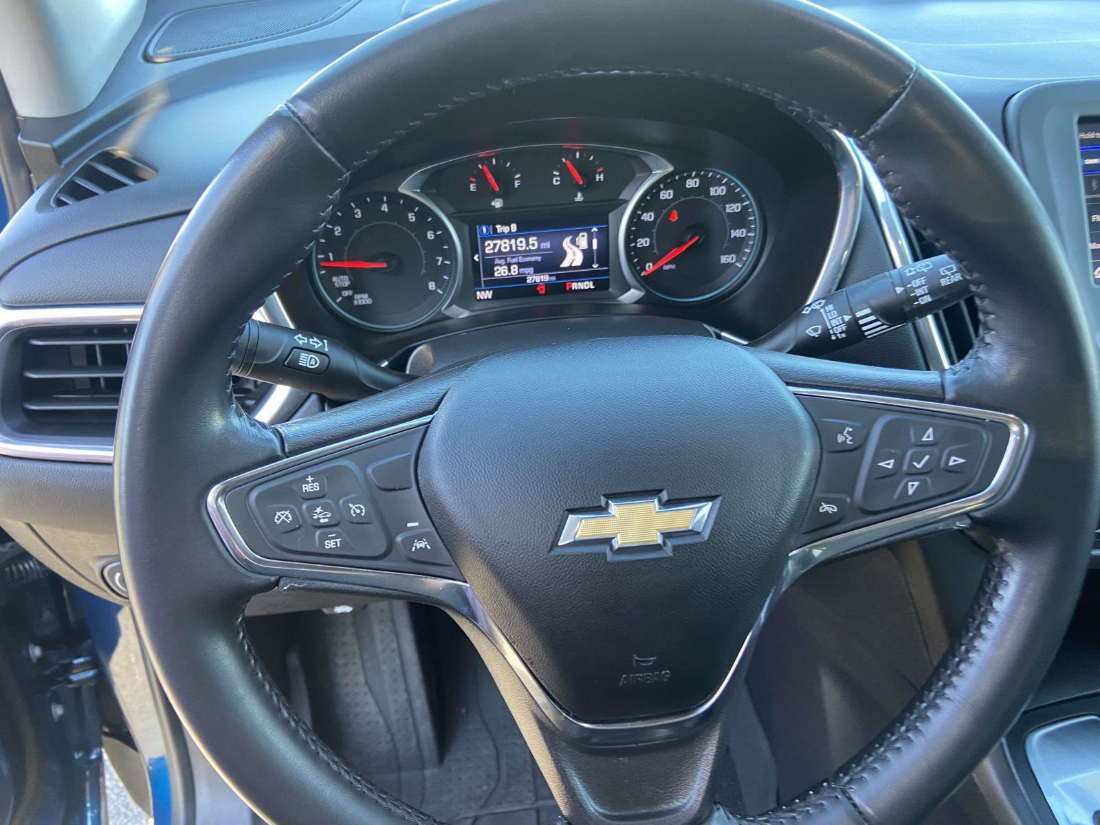 Used 2020 Chevrolet Equinox LT w/ Driver Convenience Package image 10