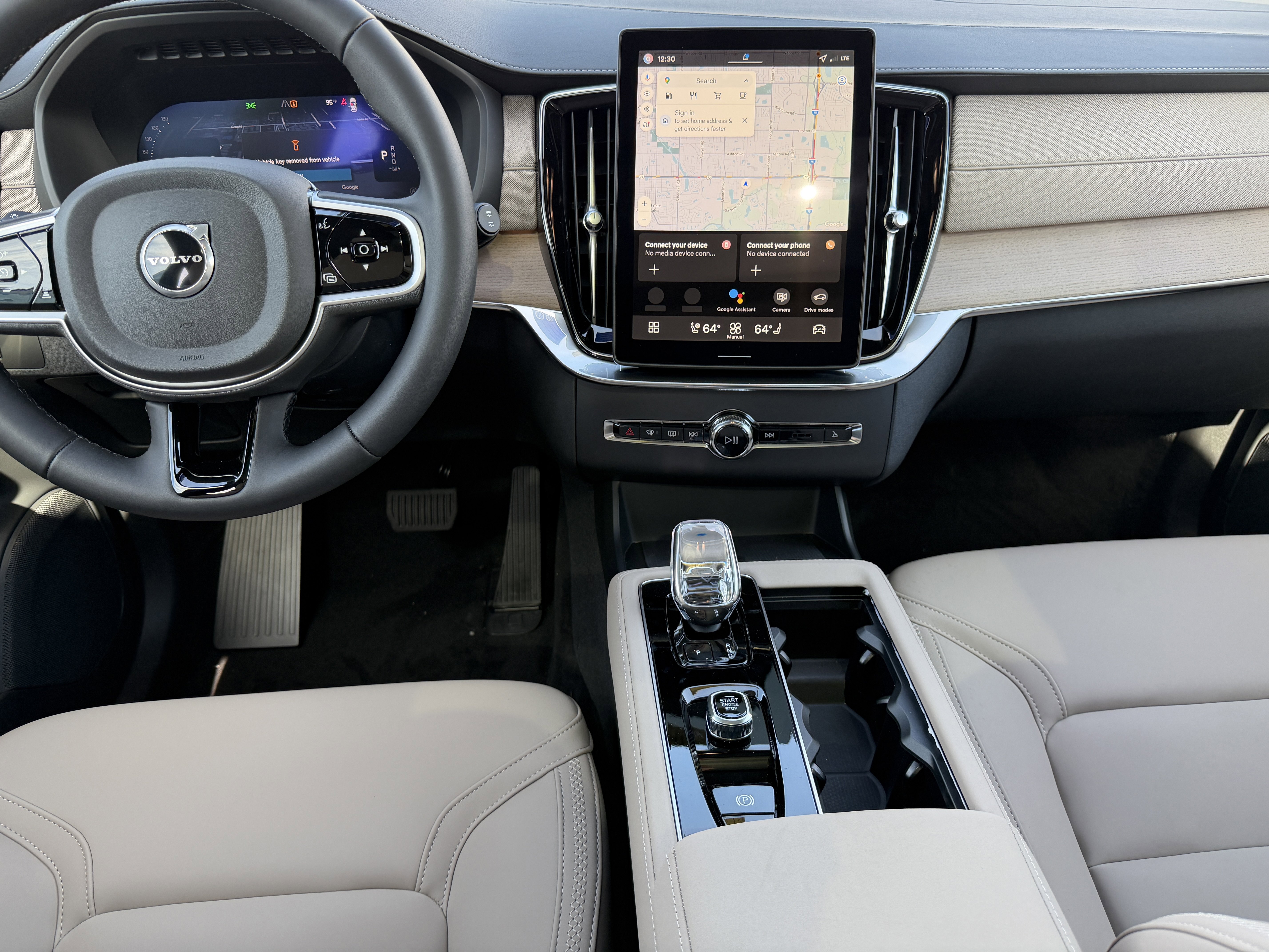 New 2026 Volvo XC90 B5 Core w/ Protection Package image 12