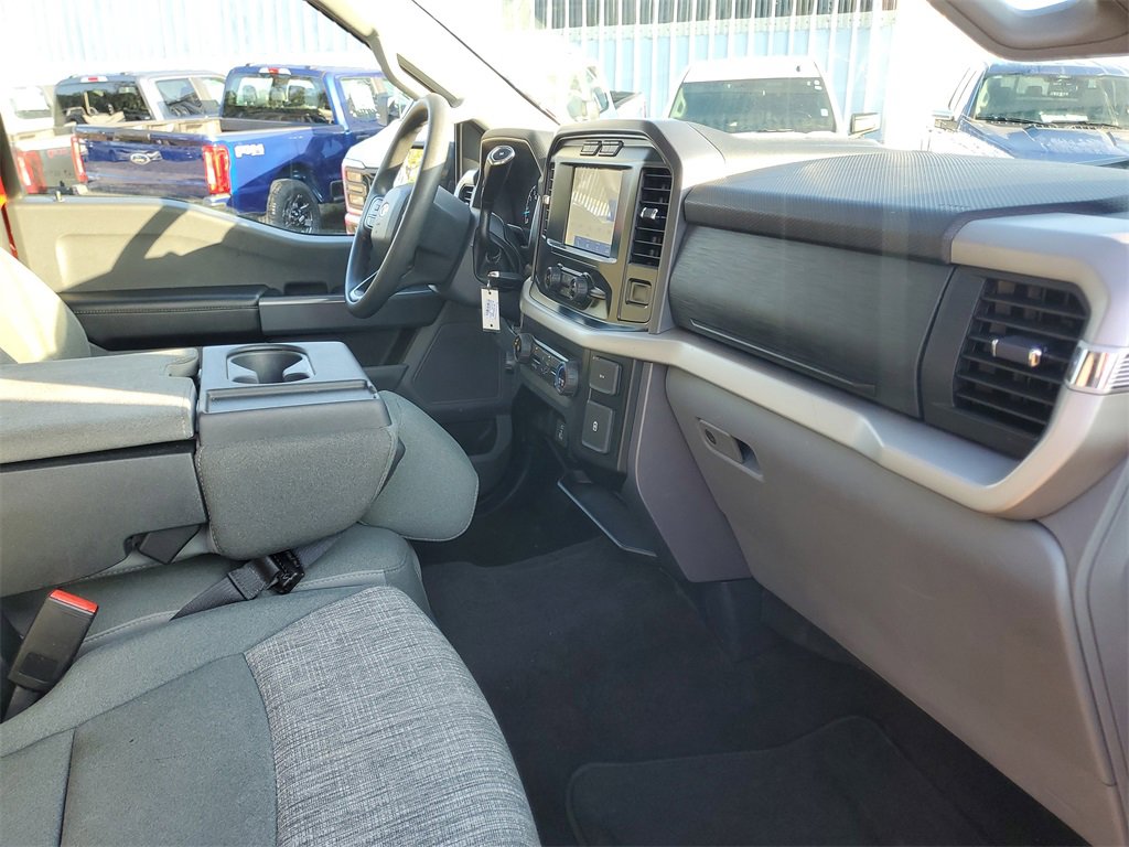 Used 2023 Ford F150 XLT image 32