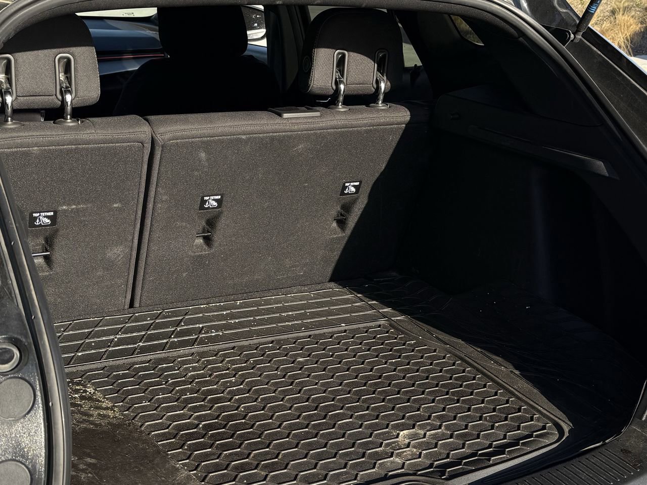 Certified 2024 Chevrolet Trax RS w/ Driver Confidence Package image 23