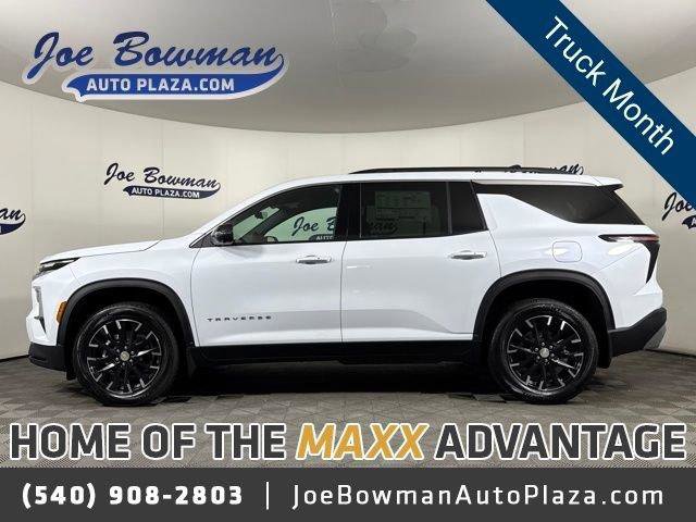 New 2026 Chevrolet Traverse LT w/ Sun and Wheel Package