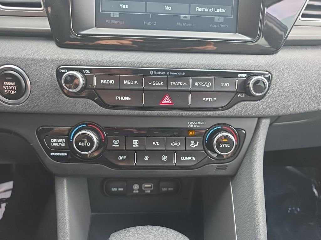 Used 2019 Kia Niro LX FWD image 16