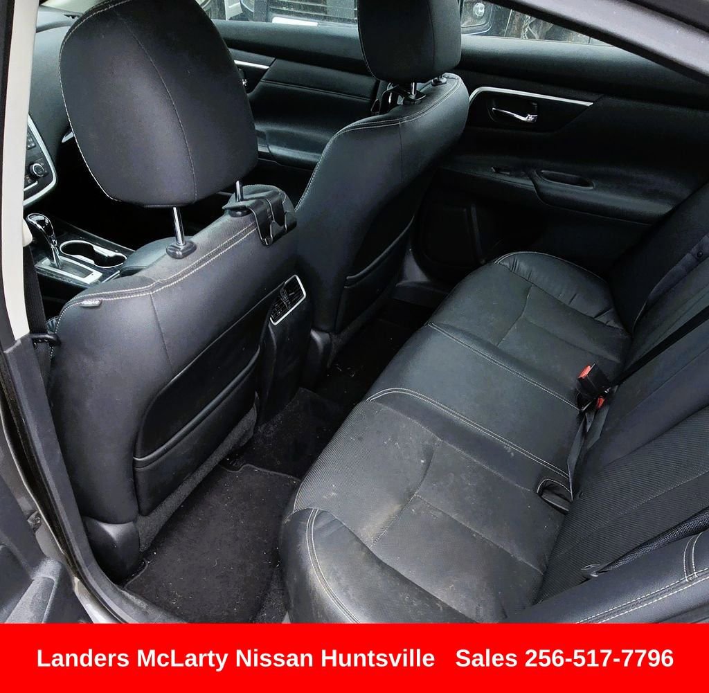 Used 2016 Nissan Altima 3.5 SL FWD image 16