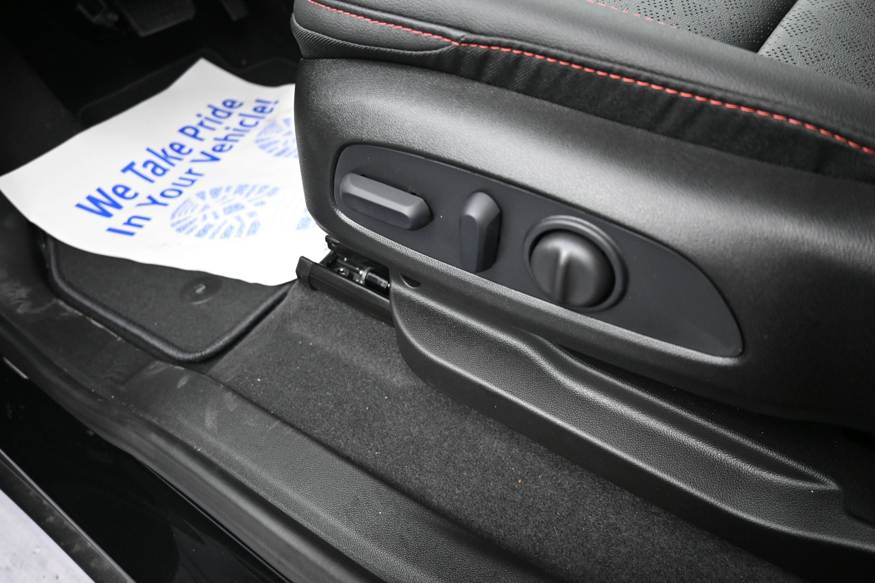 New 2027 Chevrolet Bolt RS w/ Technology Package FWD image 11