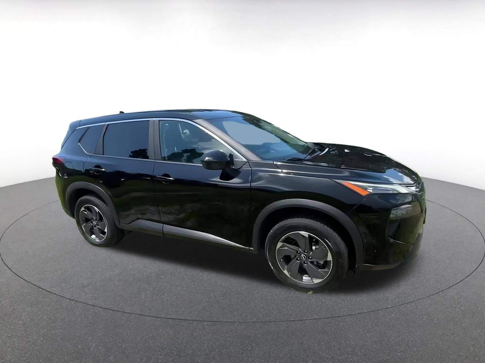 Used 2025 Nissan Rogue SV FWD video 2