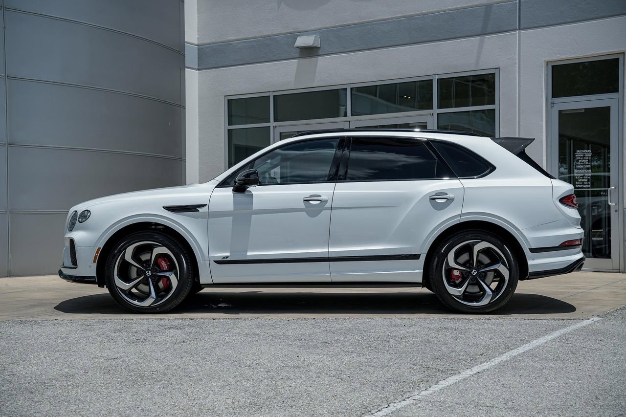 New 2025 Bentley Bentayga AWD/4WD image 13