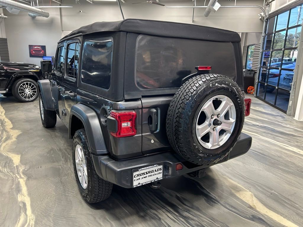Used 2018 Jeep Wrangler Unlimited Sport S image 32
