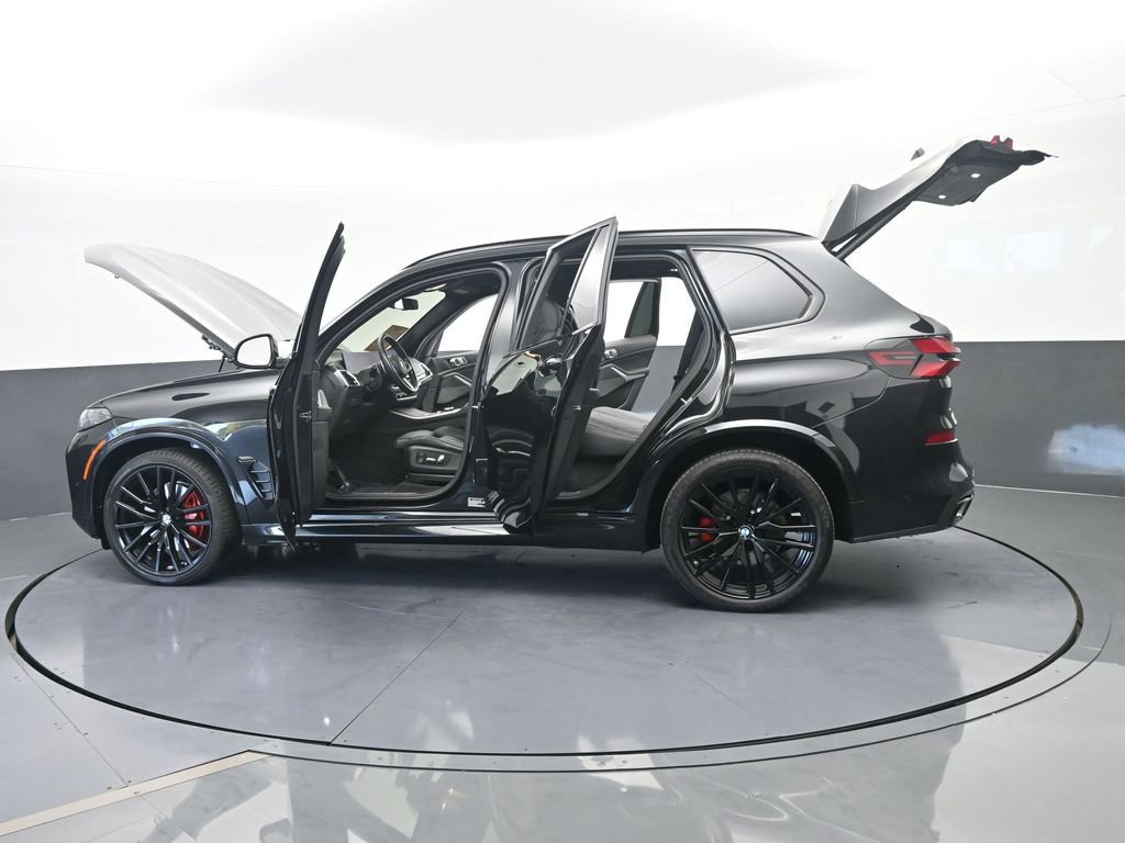 Used 2024 BMW X5 sDrive40i w/ M Sport Package image 80