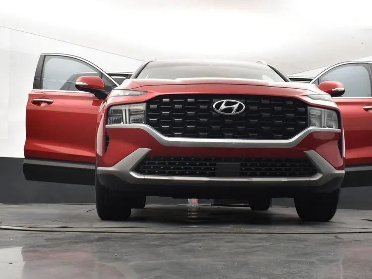Used 2023 Hyundai Santa Fe SEL FWD image 11