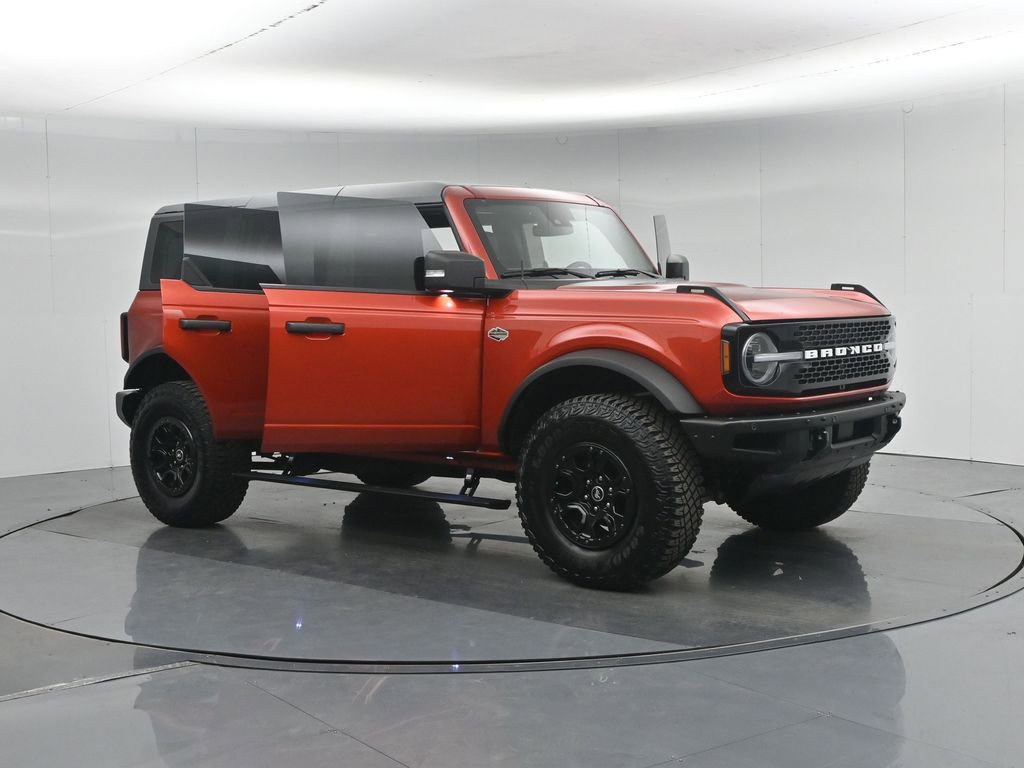 Used 2023 Ford Bronco Wildtrak image 36