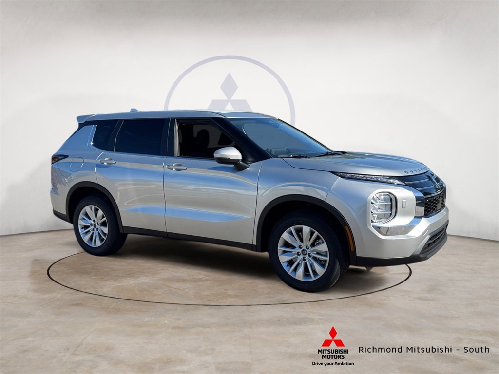 New 2025 Mitsubishi Outlander ES image 1