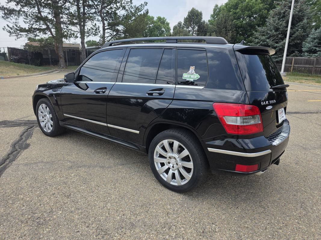 Used 2011 Mercedes-Benz GLK 350 4MATIC image 3