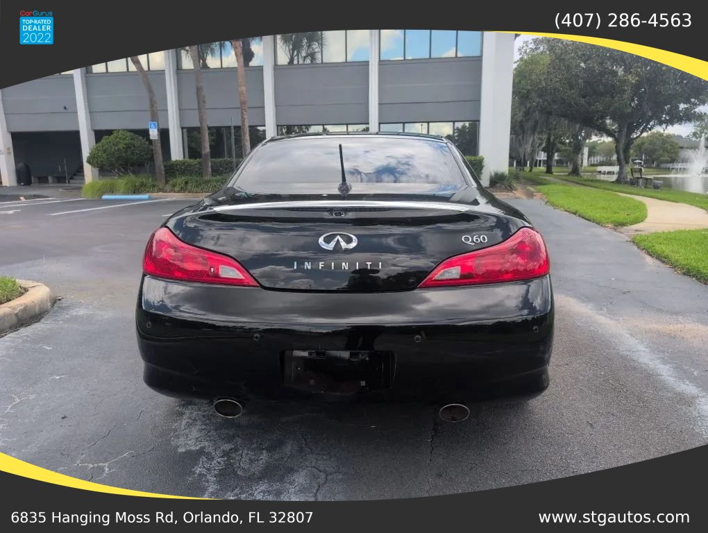 Used 2015 INFINITI Q60 Convertible w/ Premium Package RWD image 4