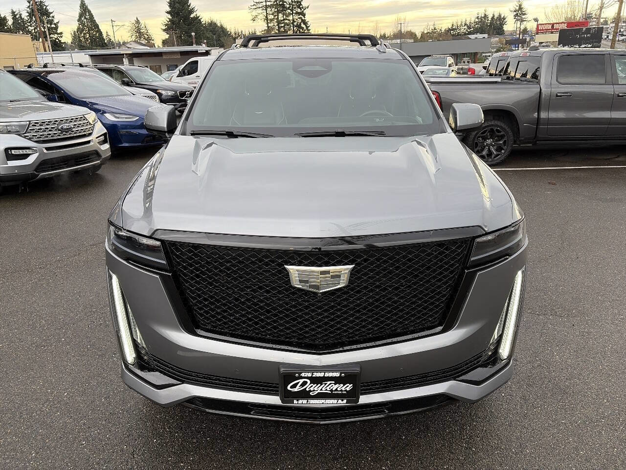 Used 2021 Cadillac Escalade Sport w/ Driver Assist Tech Package image 16