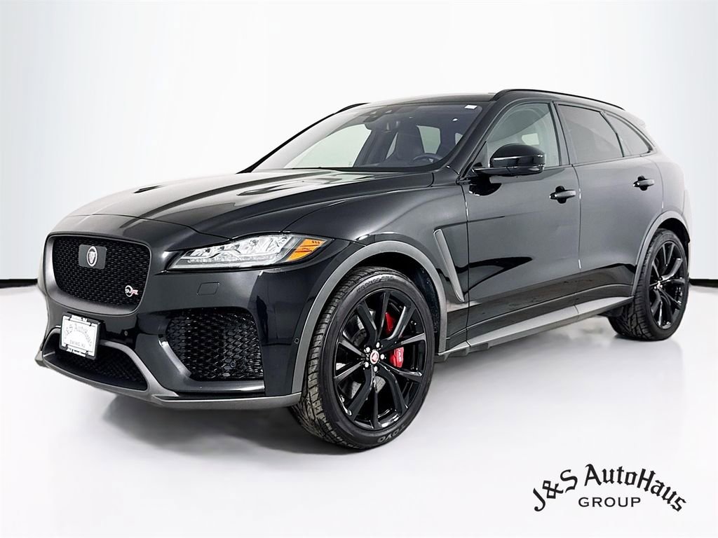 Used 2020 Jaguar F-PACE SVR image 3