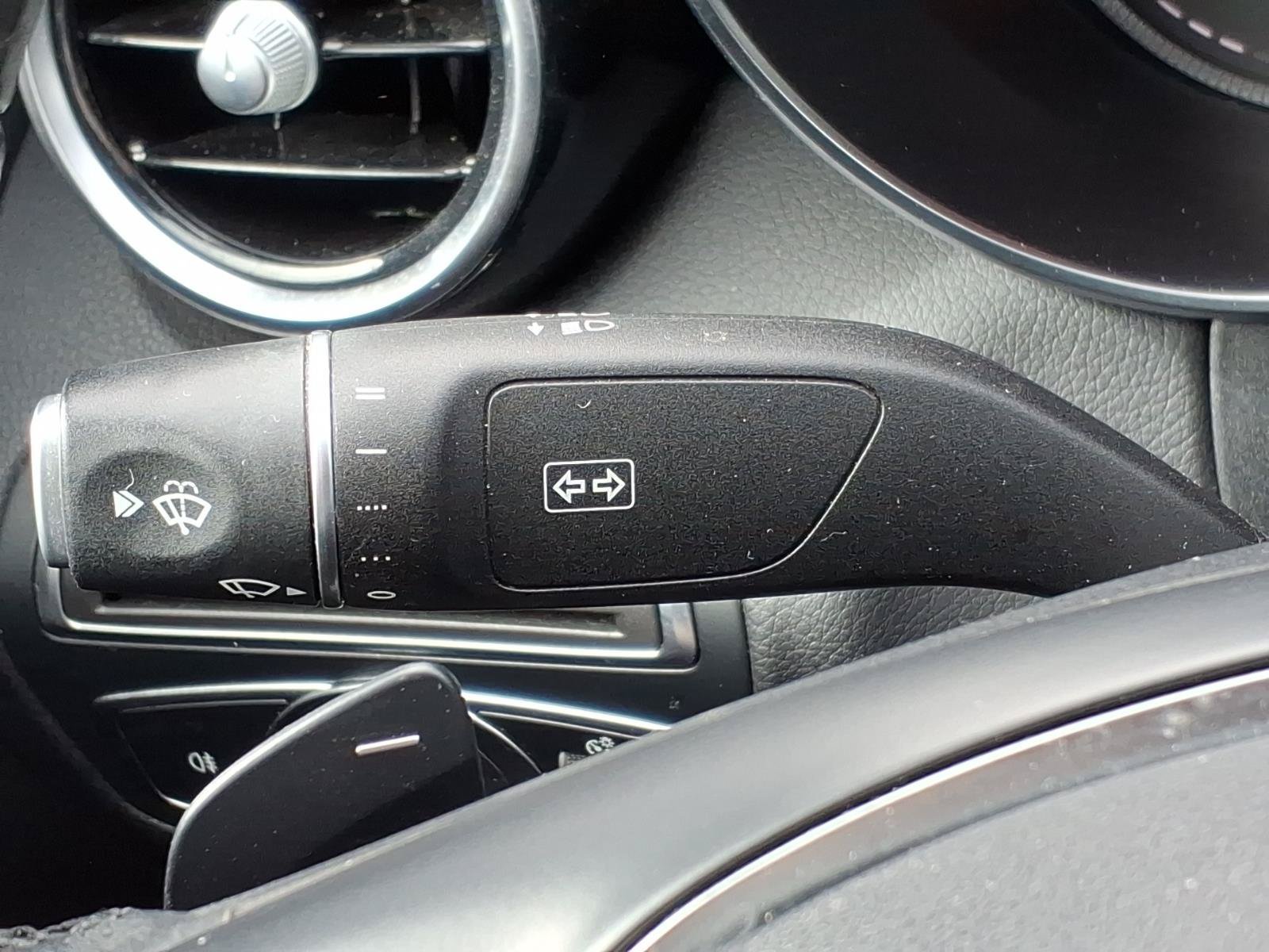 Used 2018 Mercedes-Benz C 300 4MATIC Sedan image 28