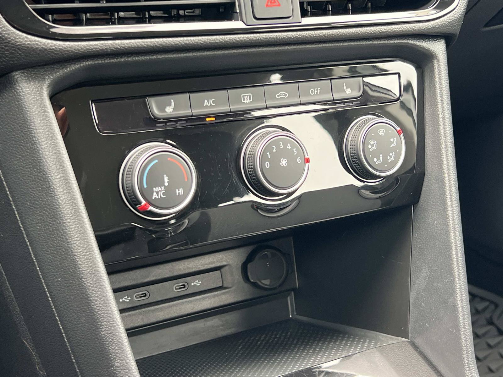 Certified 2023 Volkswagen Taos S AWD/4WD image 15