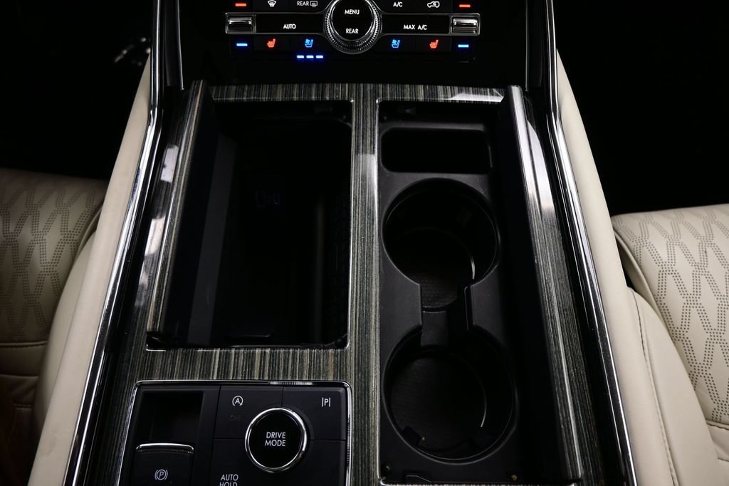 Used 2023 Lincoln Navigator L Black Label AWD/4WD image 26