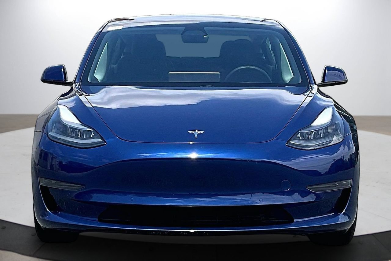 Used 2021 Tesla Model 3 Standard Range Plus RWD image 3