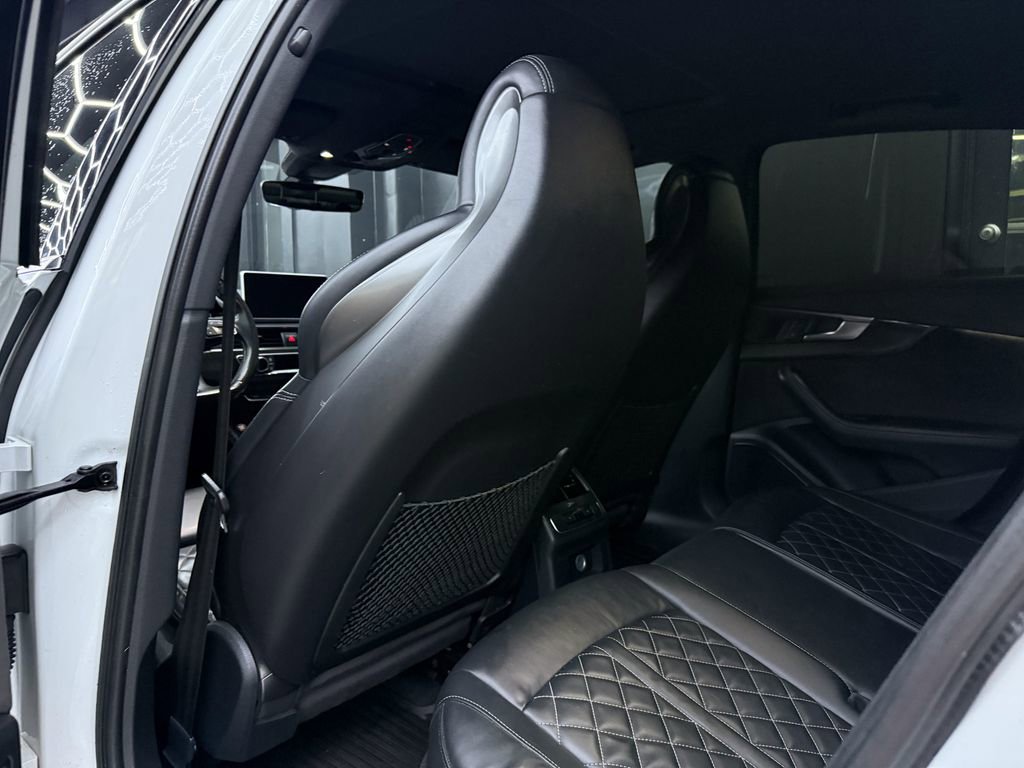 Used 2018 Audi S4 Premium Plus w/ Navigation Package image 17